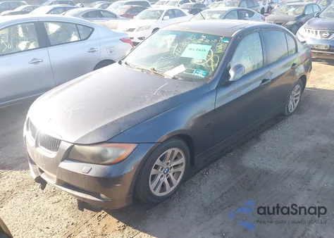 2007 BMW 328Xi из США, поврежденный, VIN WBAVC93517KX56408